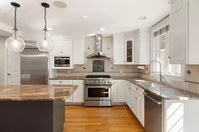 85 Robbins Rd, Watertown, MA 02472 - Photo 16