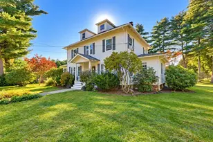 4 Cherry St, Greenfield, MA 01301 - Photo 1