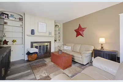 4 Cherry St, Greenfield, MA 01301 - Photo 14