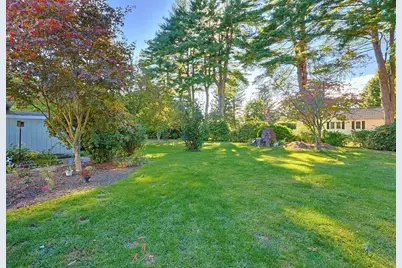 4 Cherry St, Greenfield, MA 01301 - Photo 36