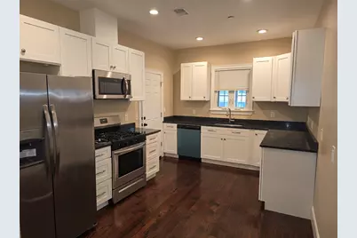 21 Brookledge #2R, Boston, MA 02121 - Photo 2