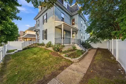 28 S Warren St, Haverhill, MA 01835 - Photo 36