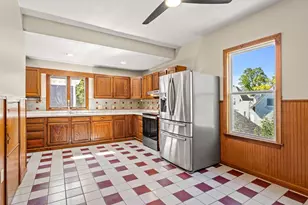 23-25 Burtt St, Lowell, MA 01851 - Photo 24