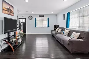 42 Ringgold St, Springfield, MA 01107 - Photo 8