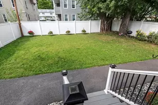 42 Ringgold St, Springfield, MA 01107 - Photo 32