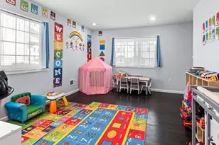 42 Ringgold St, Springfield, MA 01107 - Photo 18