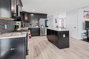 42 Ringgold St, Springfield, MA 01107 - Photo 12