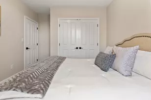 75 Clarendon St, Boston, MA 02116 - Photo 8