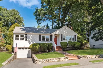 39 Robin Rd, Wakefield, MA 01880 - Photo 1