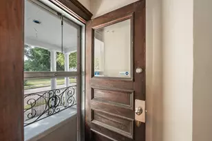 201-203 College St, Springfield, MA 01109 - Photo 32