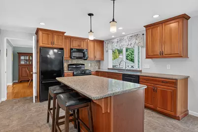 5 Carruth Dr, Northborough, MA 01532 - Photo 6