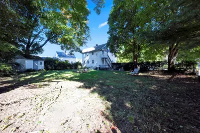 1 Elm St, Oxford, MA 01540 - Photo 12