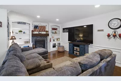47 John St, Lunenburg, MA 01462 - Photo 8