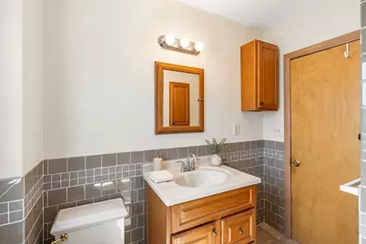 19 Penn St, Quincy, MA 02169 - Photo 14