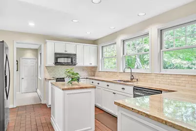 9 Solomon Pierce Rd, Lexington, MA 02420 - Photo 14