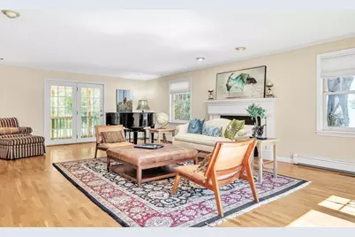 9 Solomon Pierce Rd, Lexington, MA 02420 - Photo 6