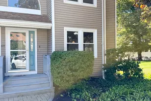 655 Pleasant St, Weymouth, MA 02189 - Photo 2