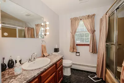 14 Brentwood Dr, Leominster, MA 01453 - Photo 20