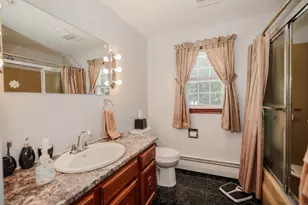 14 Brentwood Dr, Leominster, MA 01453 - Photo 20