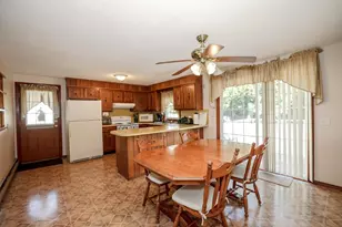14 Brentwood Dr, Leominster, MA 01453 - Photo 12