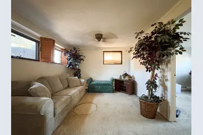 38 Amelia Pl, Revere, MA 02151 - Photo 20