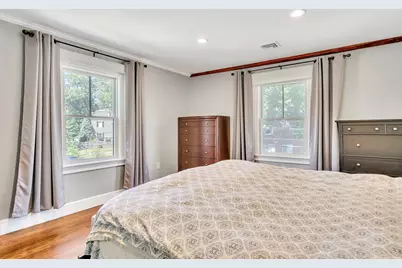 20 Waban St #2, Newton, MA 02458 - Photo 22