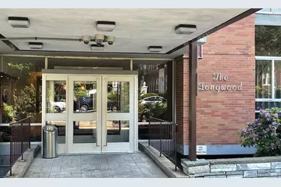 45 Longwood Ave #705, Brookline, MA 02446 - Photo 22