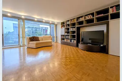 45 Longwood Ave #705, Brookline, MA 02446 - Photo 8