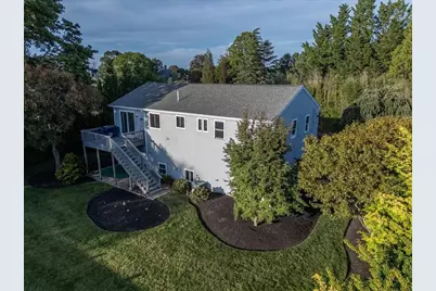49 Shirley St, New Bedford, MA 02746 - Photo 32