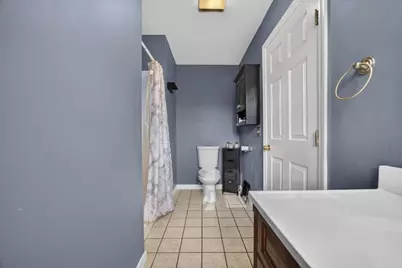 49 Shirley St, New Bedford, MA 02746 - Photo 18