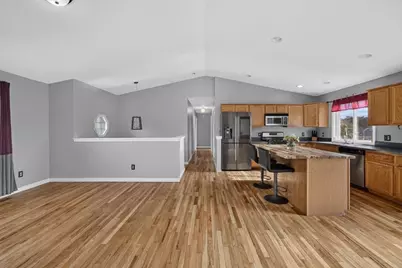 49 Shirley St, New Bedford, MA 02746 - Photo 6