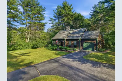 1294 Glebe St, Taunton, MA 02780 - Photo 2