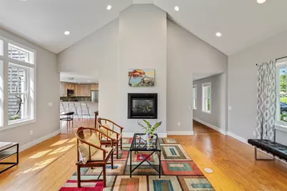 864-866 Pine Hill, Westport, MA 02790 - Photo 12