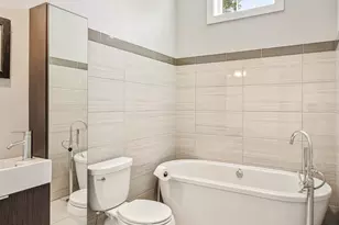 864-866 Pine Hill, Westport, MA 02790 - Photo 16
