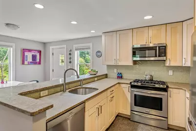 864-866 Pine Hill, Westport, MA 02790 - Photo 18