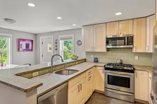 864-866 Pine Hill, Westport, MA 02790 - Photo 18