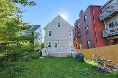 42 Cedar St #3, Somerville, MA 02143 - Photo 2