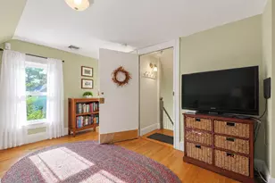 42 Cedar St, Somerville, MA 02143 - Photo 8
