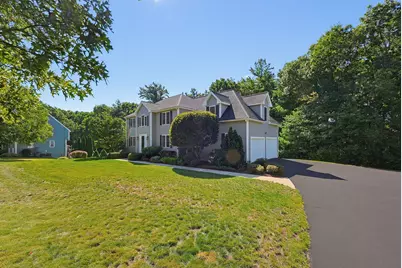 40 Heritage Ave, Ashland, MA 01721 - Photo 2