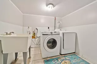 69 Mountain Ave, Boston, MA 02124 - Photo 28