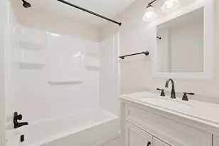 23 Tallawanda Dr, Worcester, MA 01603 - Photo 20