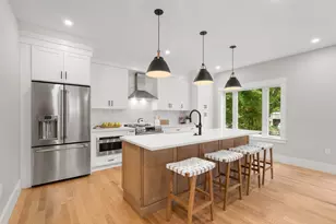 73 Mystic St, Arlington, MA 02474 - Photo 10