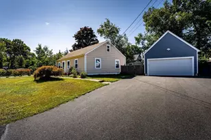 201 Stoughton St, Stoughton, MA 02072 - Photo 6