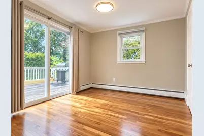 347 Lexington St, Woburn, MA 01801 - Photo 8