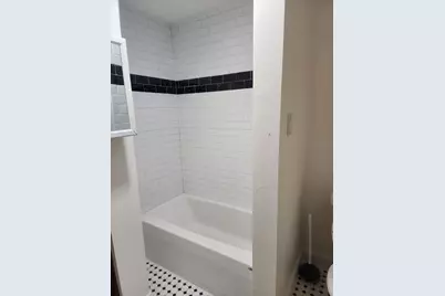 117 Thomas St, Fall River, MA 02723 - Photo 8
