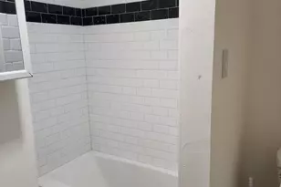 117 Thomas St, Fall River, MA 02723 - Photo 8