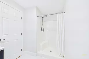 7 Vincent St, Dartmouth, MA 02747 - Photo 14