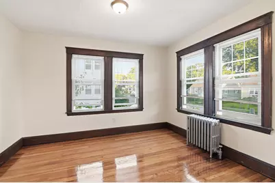 60 Raycroft St #1R, Quincy, MA 02169 - Photo 4