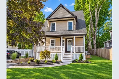 84 Spring St, Wakefield, MA 01880 - Photo 2