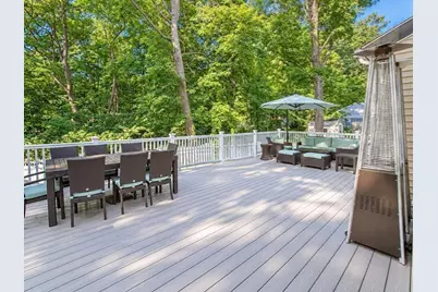 84 Spring St, Wakefield, MA 01880 - Photo 28